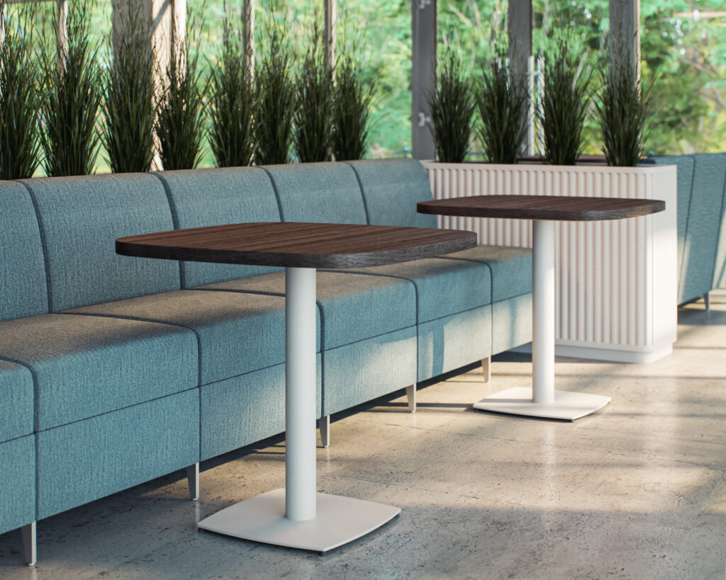 Arlo Table
